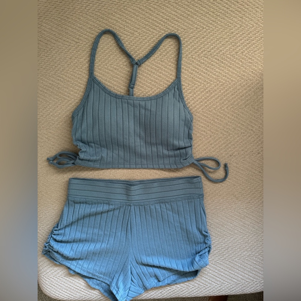 2 piece lounge set